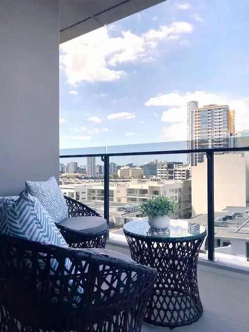Southbank Apartment With Pool Brisbane Cbd Hosted By Homestayz